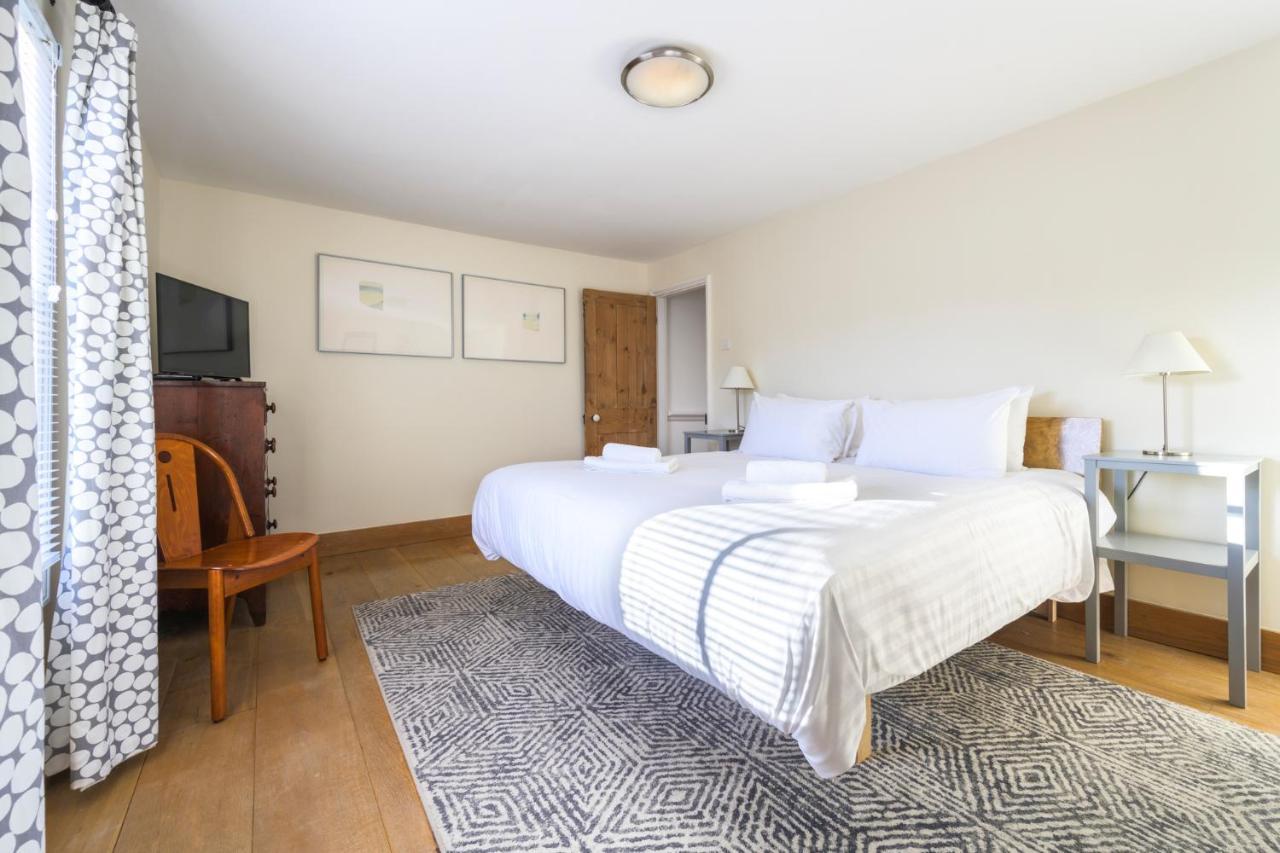 ברייטון Delightful Bird Sisters Cottage With Free Parking מראה חיצוני תמונה